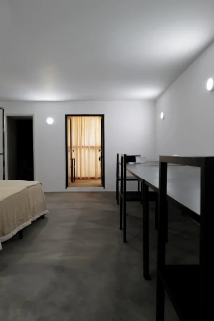 Studio Le Peintre (Large)